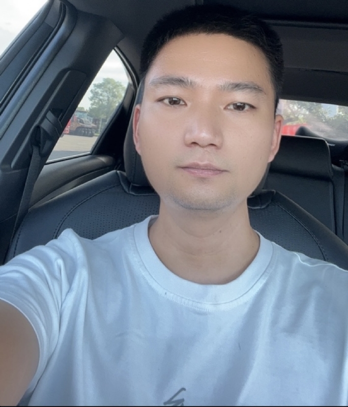小江的第八张照片--东山相亲网