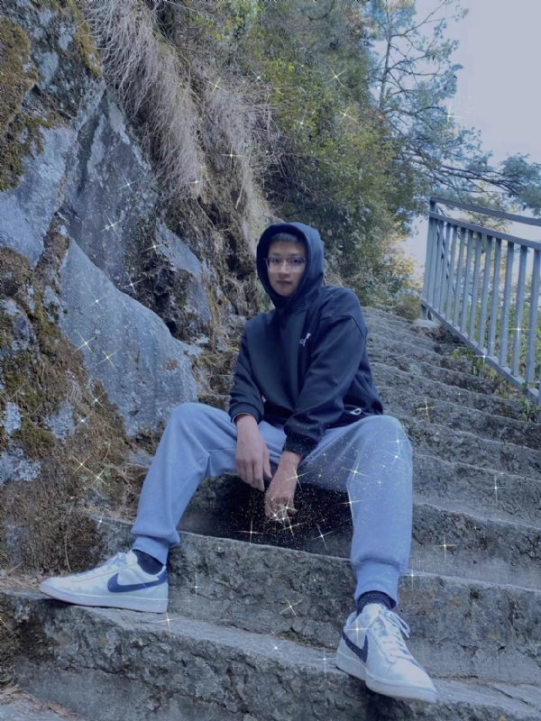 Frank的第一张照片--东山相亲网