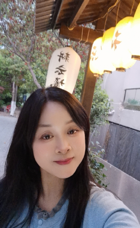 伊伊的第一张照片--东山相亲网