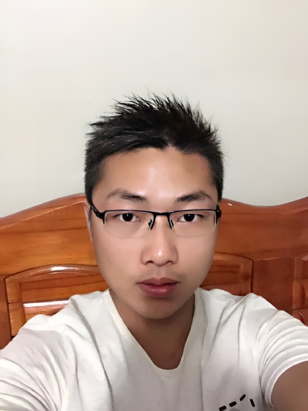 炽热的岩浆的第一张照片--东山相亲网