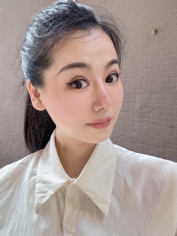金莉的第二张照片--东山相亲网
