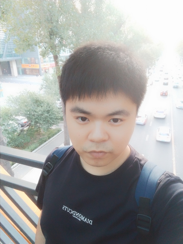 自出心裁的第一张照片--东山相亲网
