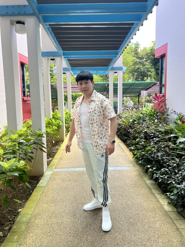 勇敢向前的第一张照片--东山相亲网
