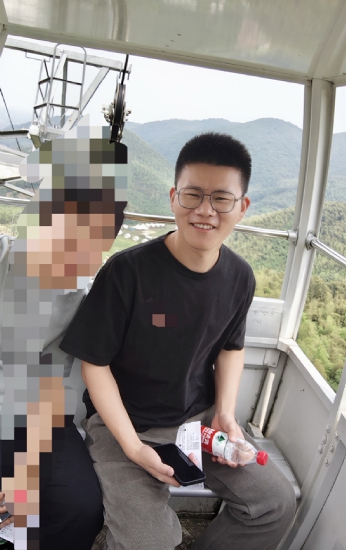 奔奔笨笨的第二张照片--东山相亲网