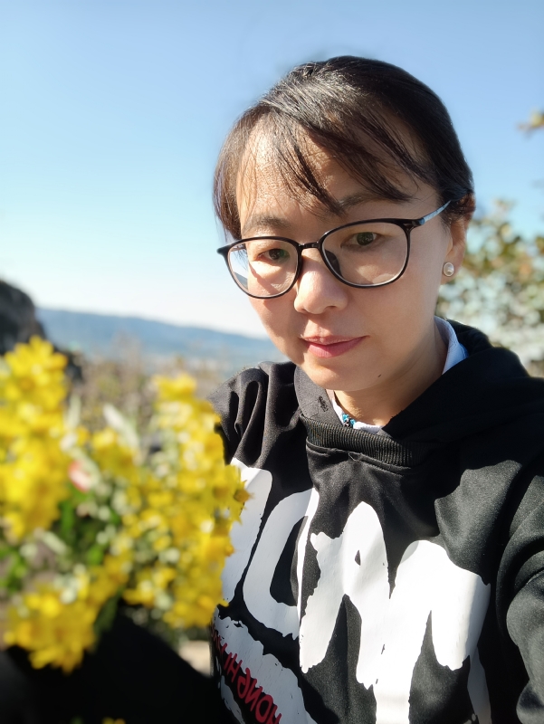 丽丽的第一张照片--东山相亲网
