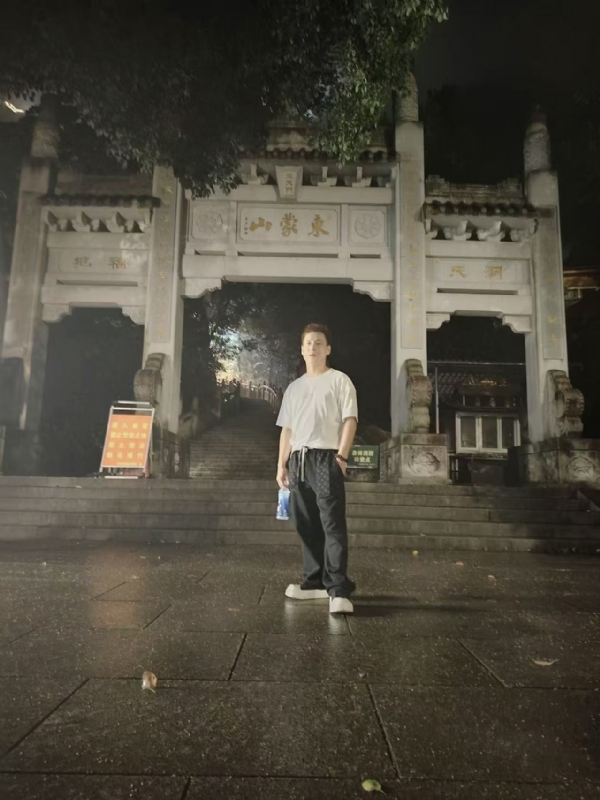慕晨的第一张照片--东山相亲网