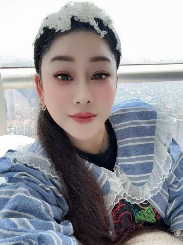 萱草沐晴的第一张照片--东山相亲网