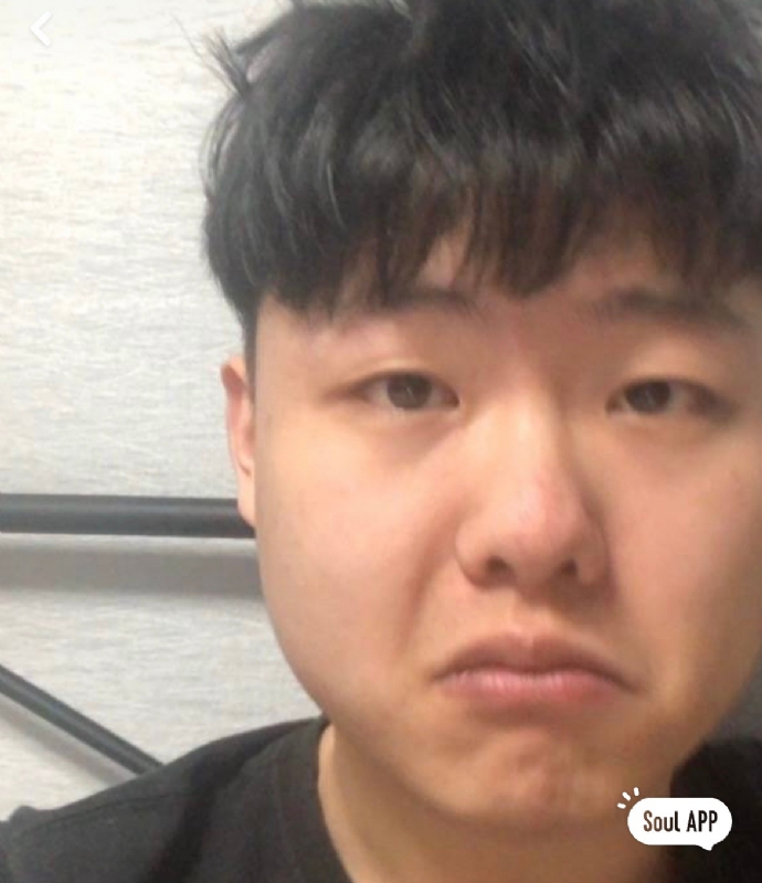 方方正正的第一张照片--东山相亲网