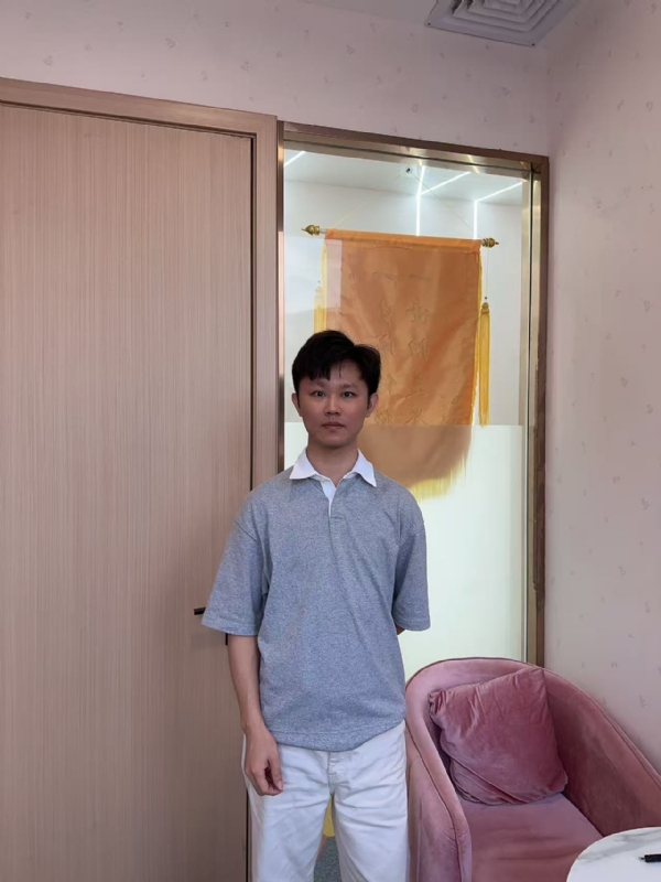 小叶子的第一张照片--东山相亲网